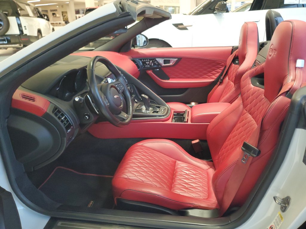 Used 2017 Jaguar F-TYPE SVR AWD/4WD image 13