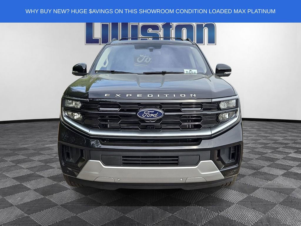 Used 2025 Ford Expedition Max Platinum image 2