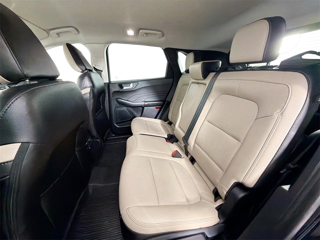 Used 2022 Ford Escape SEL image 27