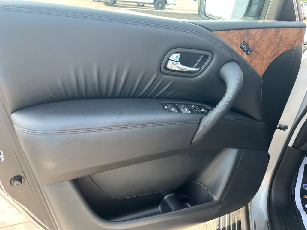 Used 2024 Nissan Armada SL w/ Cargo Package AWD/4WD image 11
