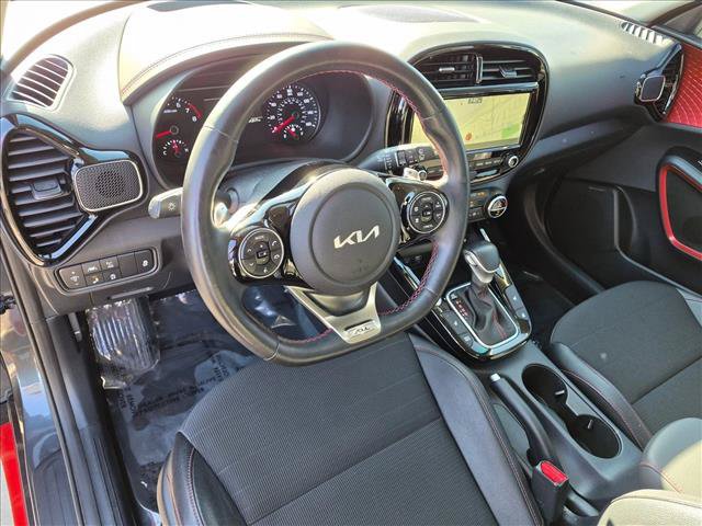 Used 2022 Kia Soul Turbo FWD image 10