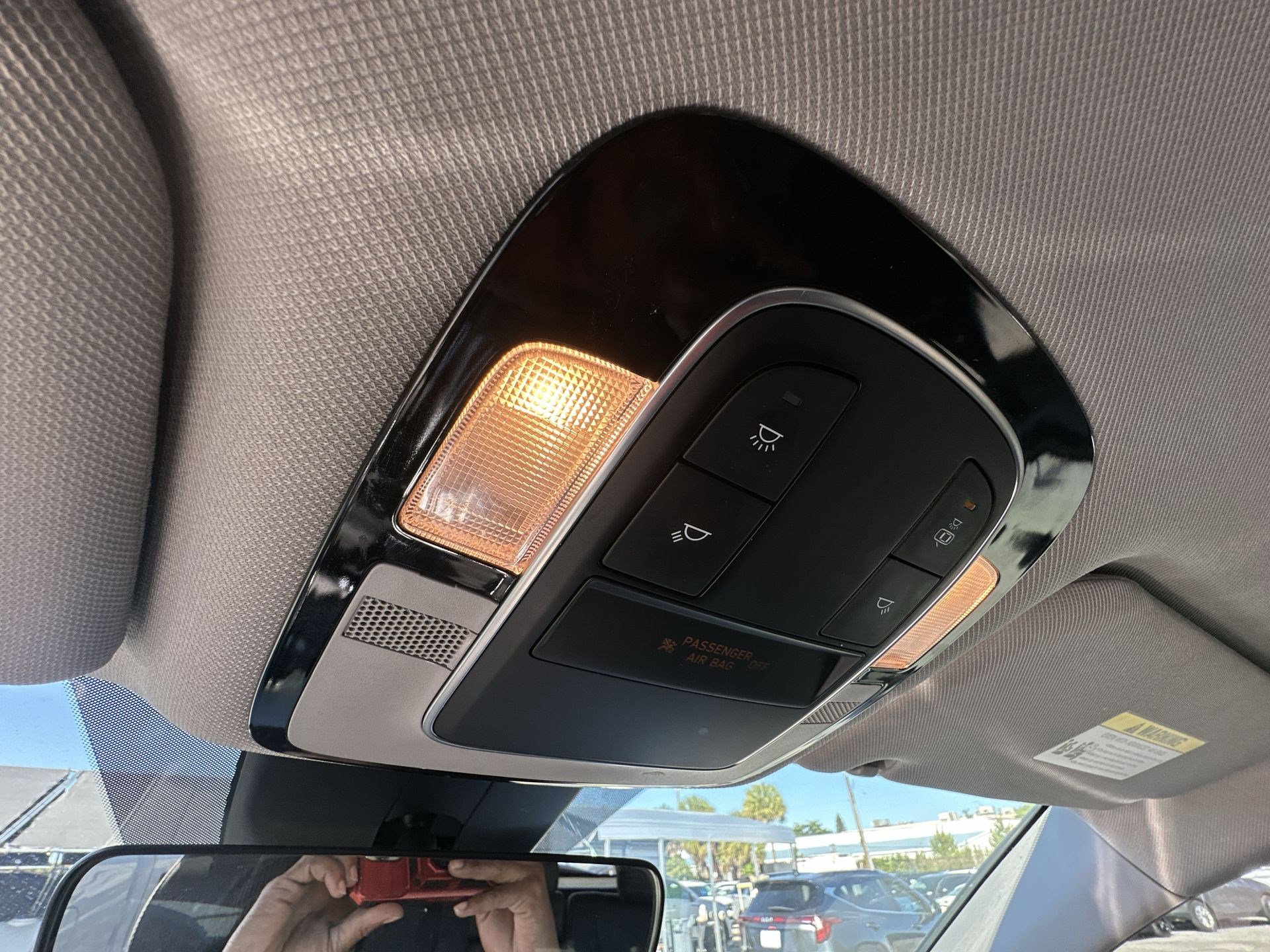 Used 2023 Hyundai Santa Fe SE image 16