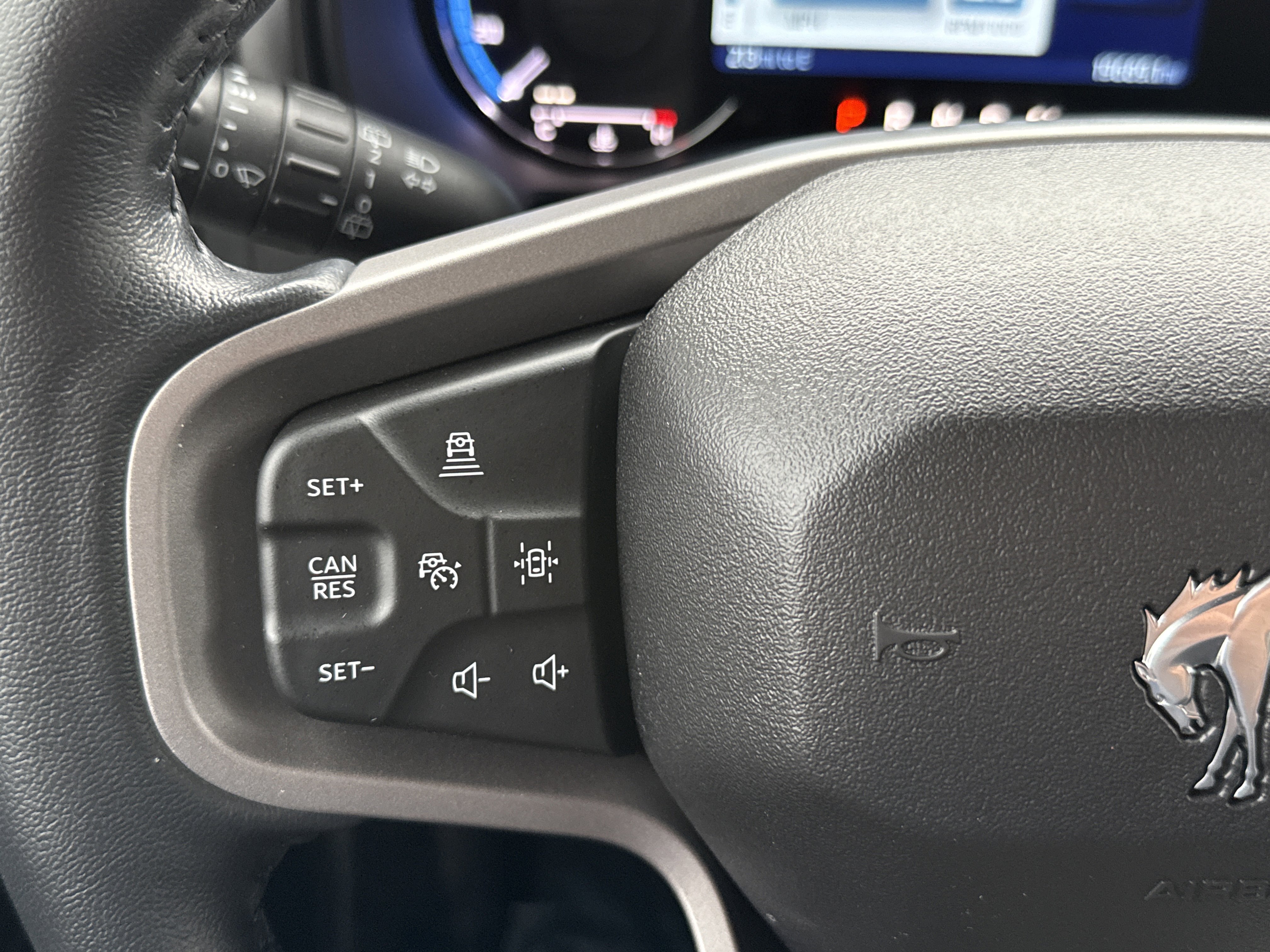 Used 2023 Ford Bronco Wildtrak image 18