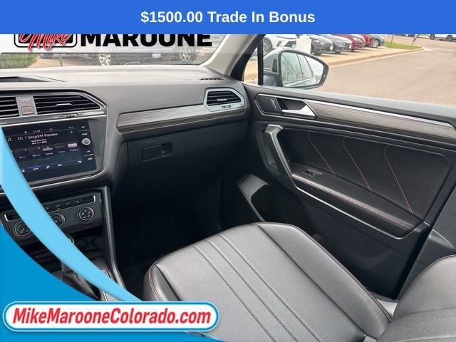 Certified 2024 Volkswagen Tiguan Wolfsburg Edition w/ Panoramic Sunroof Package AWD/4WD image 19