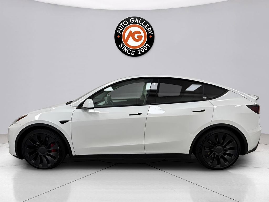 Used 2022 Tesla Model Y Performance AWD/4WD image 5