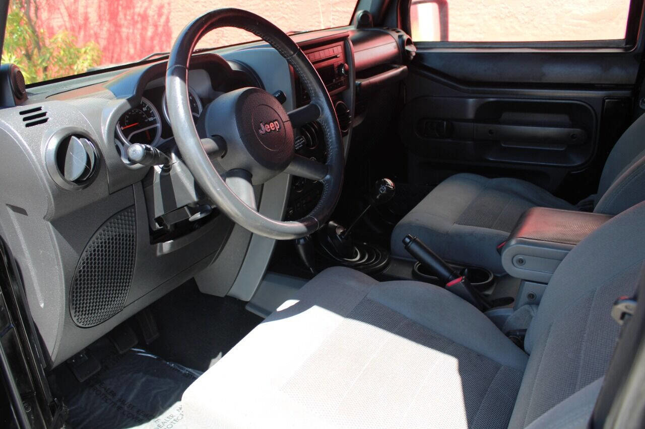 Used 2008 Jeep Wrangler Rubicon image 10