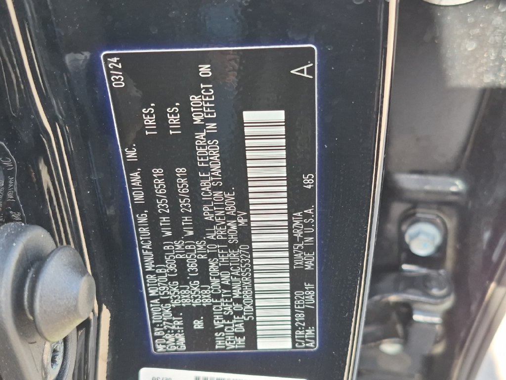 Used 2024 Toyota Highlander XLE AWD/4WD image 31