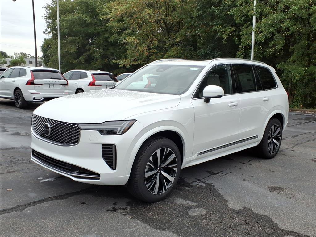 New 2026 Volvo XC90 B6 Core image 9