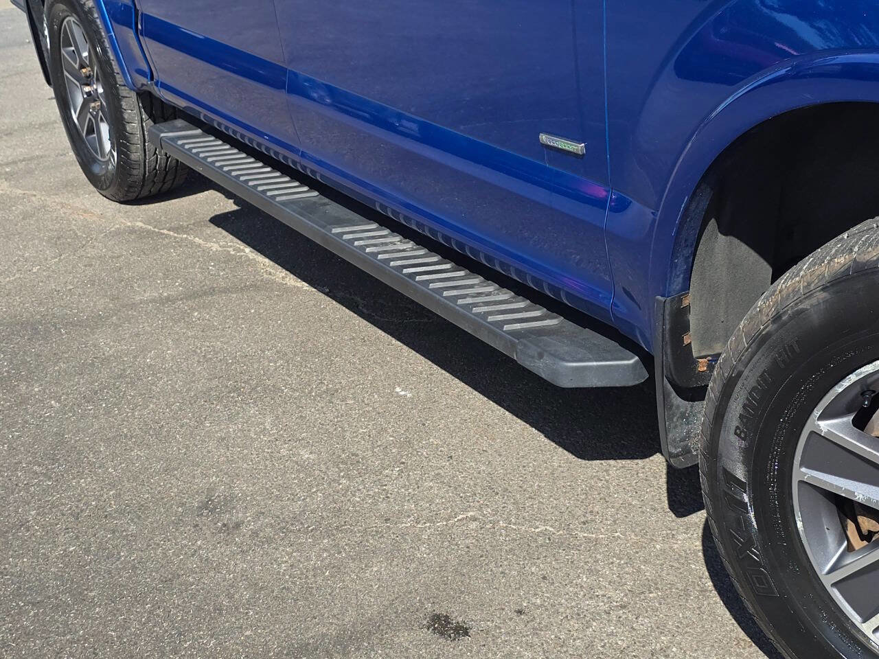 Used 2017 Ford F150 XLT w/ Equipment Group 302A Luxury image 18