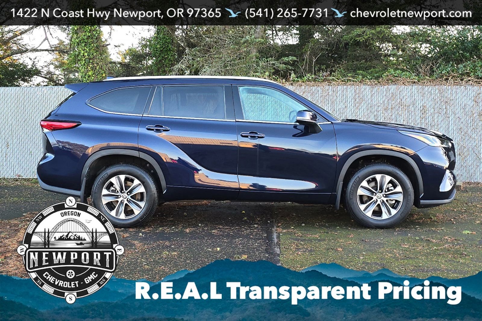 Used 2022 Toyota Highlander XLE image 3