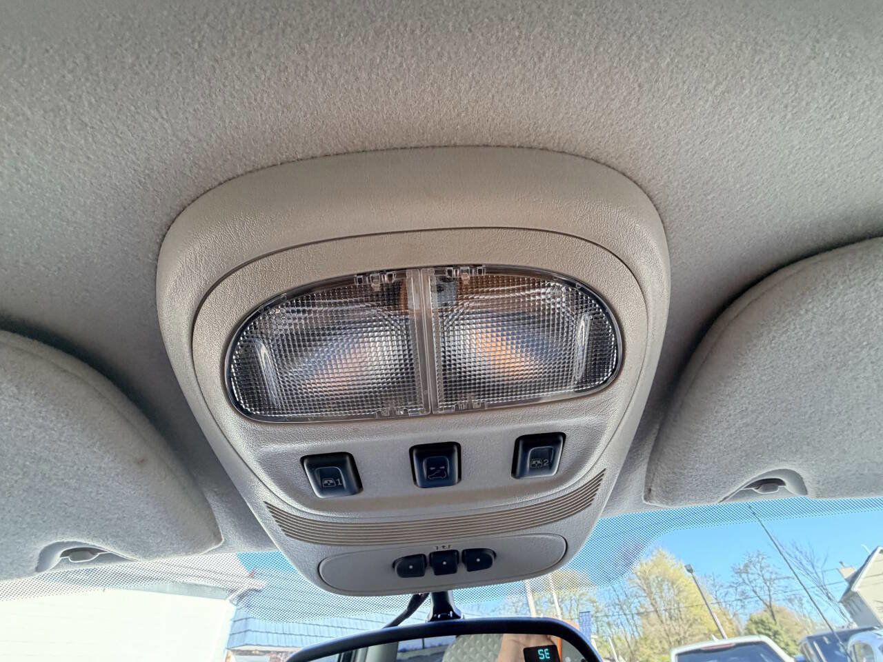 Used 2005 GMC Envoy XUV SLE w/ Sle Preferred Equipment Group AWD/4WD image 50