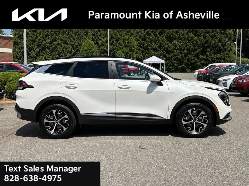 Certified 2025 Kia Sportage EX w/ EX Premium Package AWD/4WD image 6