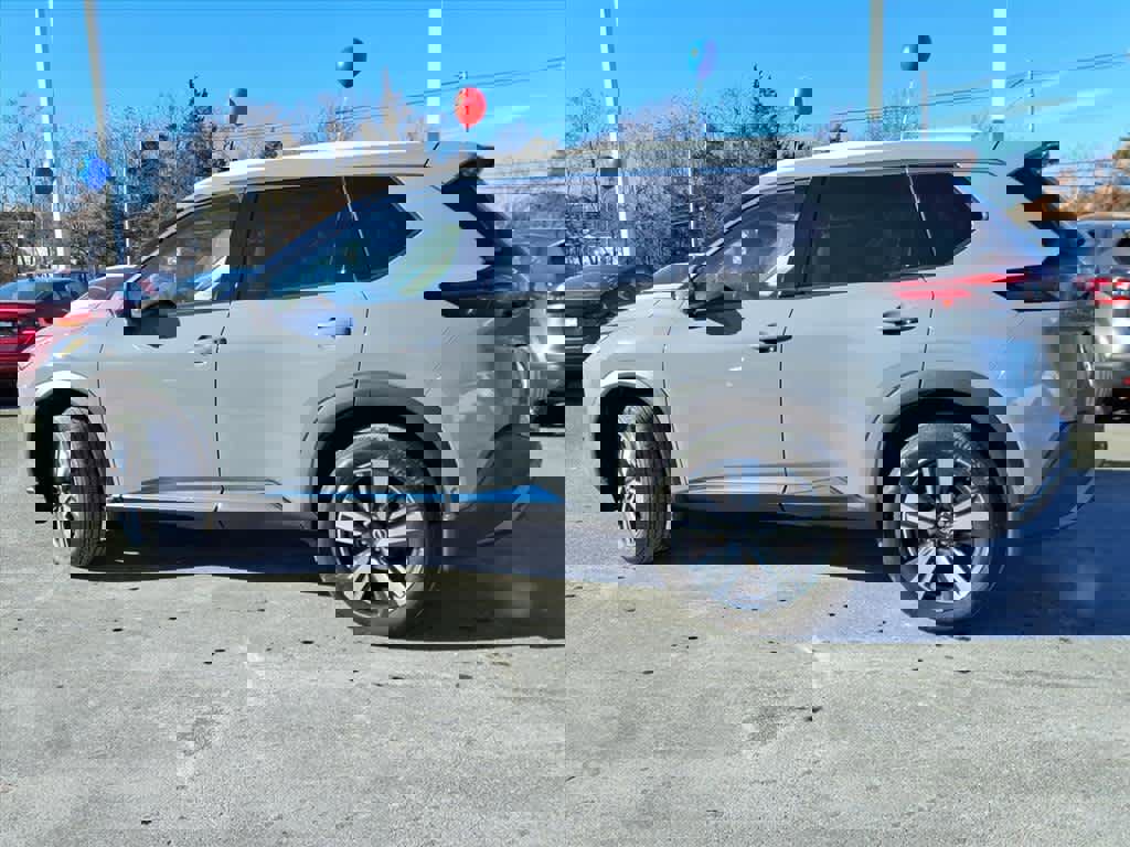 Certified 2023 Nissan Rogue SL w/ SL Premium Package image 8