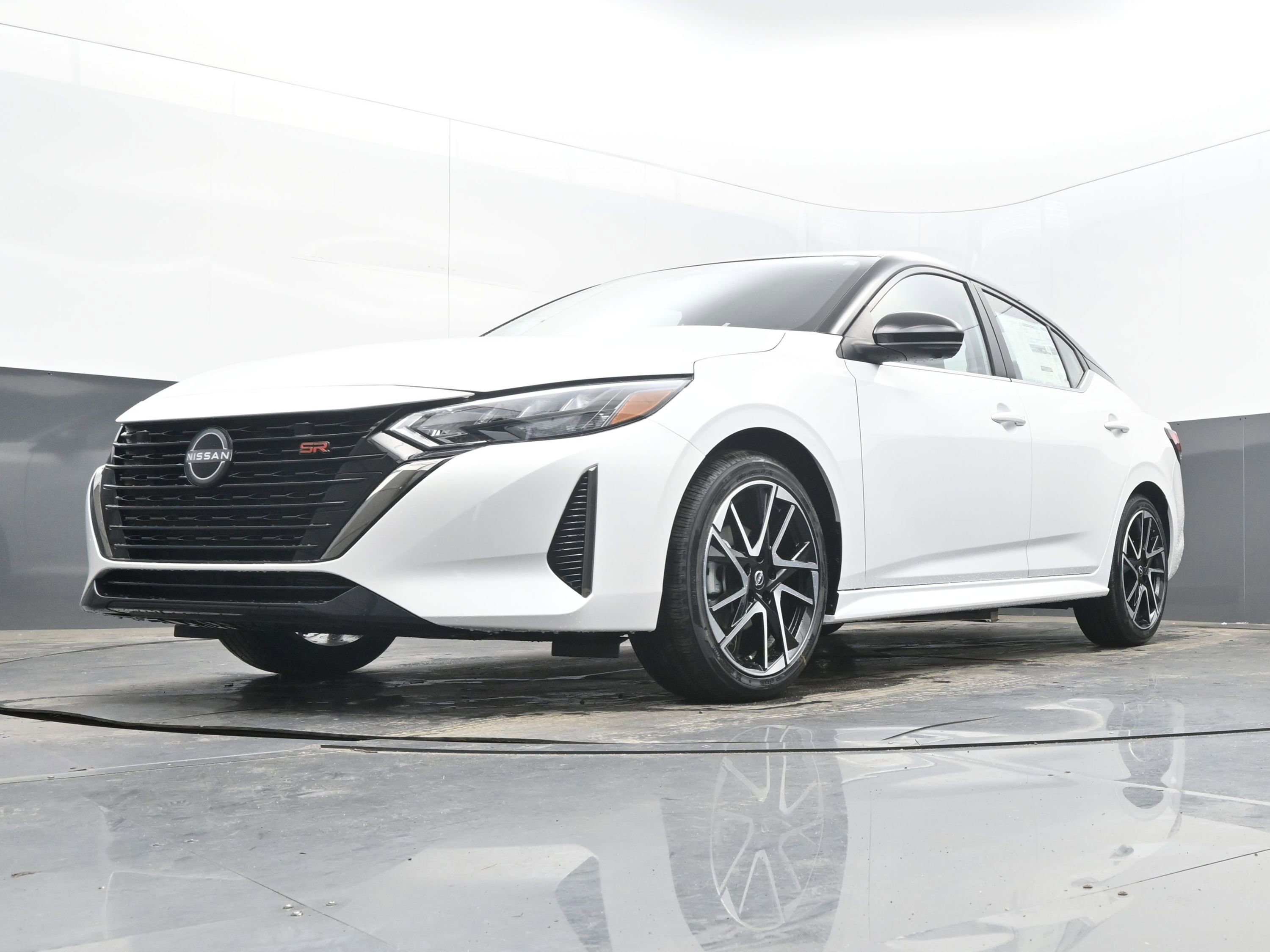 New 2025 Nissan Sentra SR w/ SR Premium Package image 24