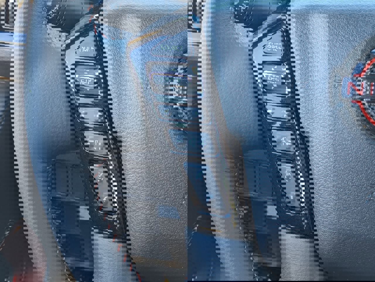 New 2026 Nissan Frontier Pro-X w/ Pro-X Convenience Package image 25