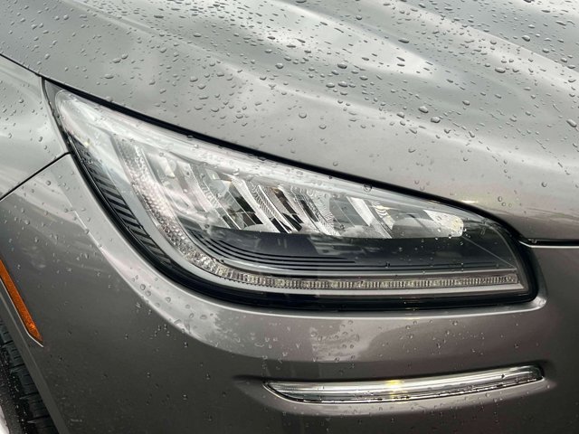 Used 2022 Lincoln Corsair AWD w/ Equipment Group 101A image 13