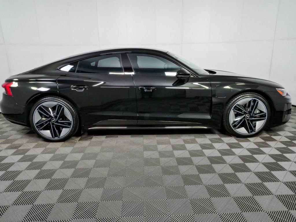 Used 2023 Audi RS e-tron GT w/ Ceramic Brake Package AWD/4WD image 2