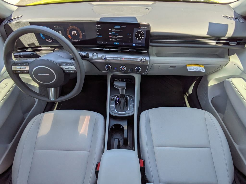 Certified 2025 Hyundai Kona SE FWD image 15