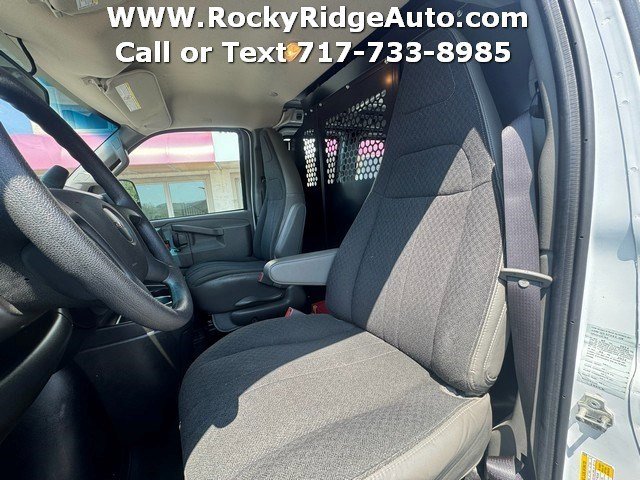 Used 2024 GMC Savana 2500 w/ Driver Convenience Package RWD image 15