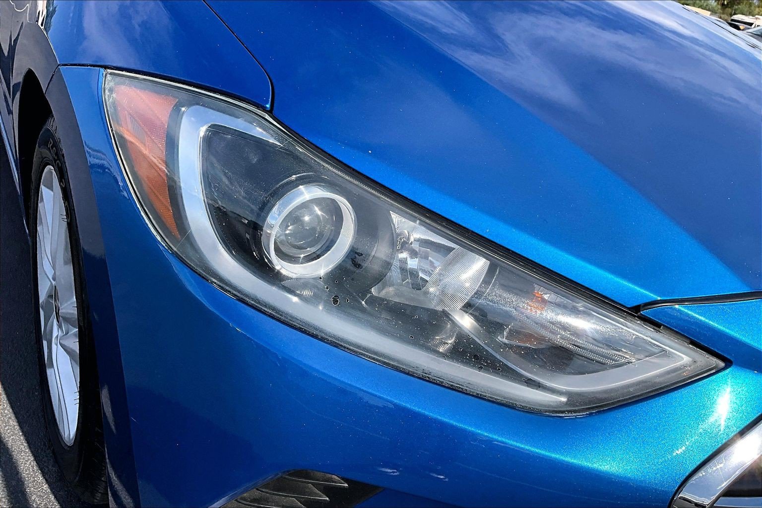 Used 2017 Hyundai Elantra SE FWD image 28