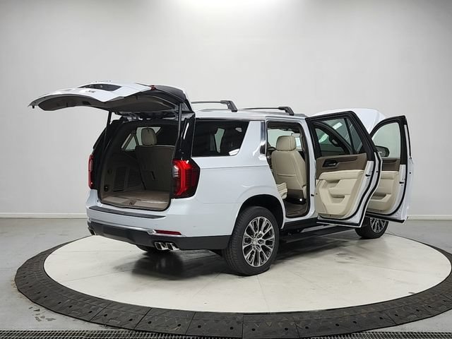 New 2026 GMC Yukon Denali w/ Sun & Power Step Package AWD/4WD image 15