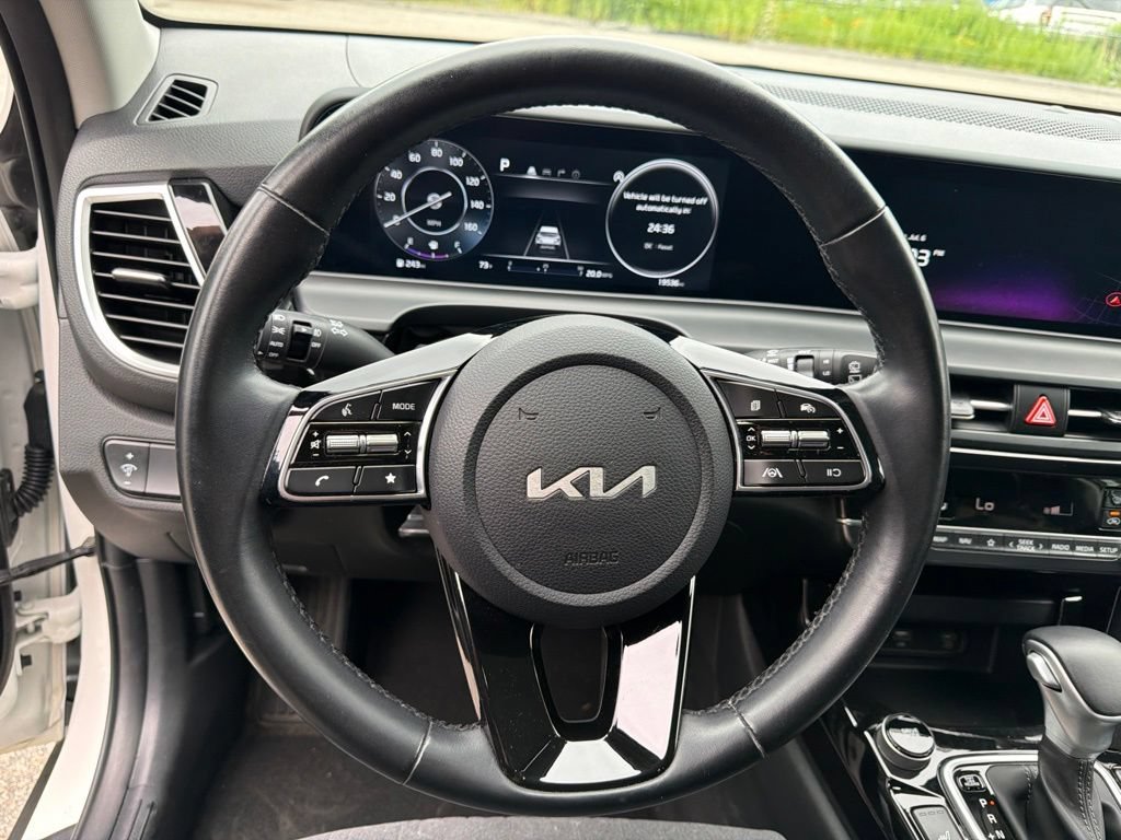 Certified 2024 Kia Seltos S AWD/4WD image 16
