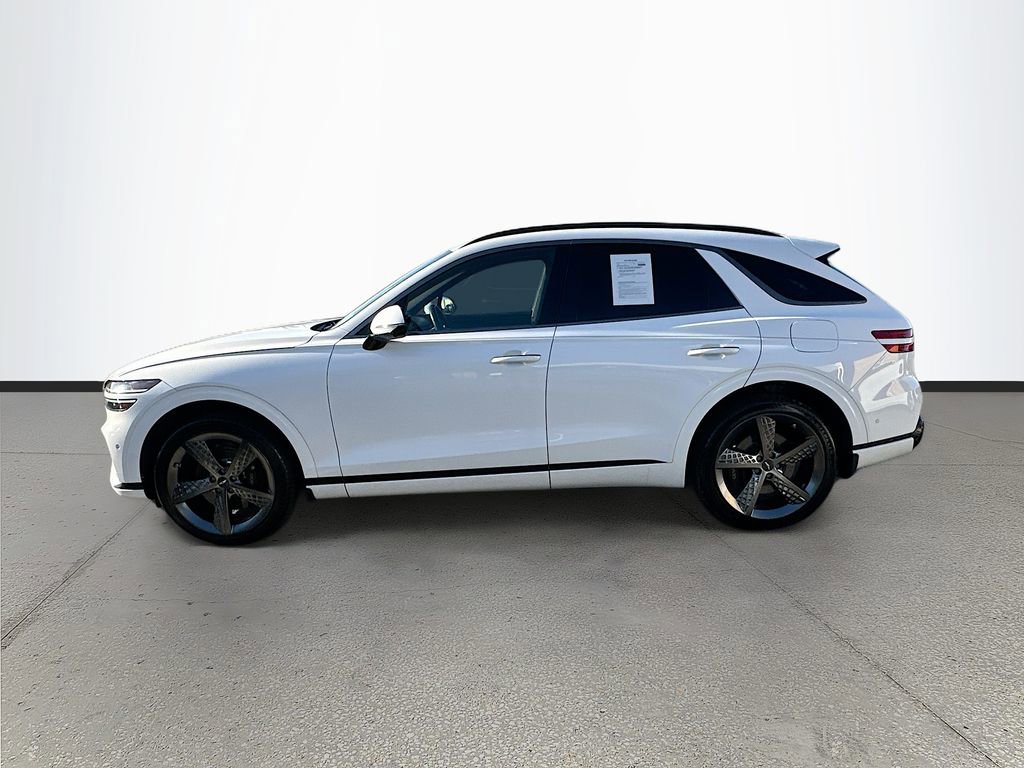 Used 2023 Genesis GV70 2.5T w/ Sport Prestige Package image 4