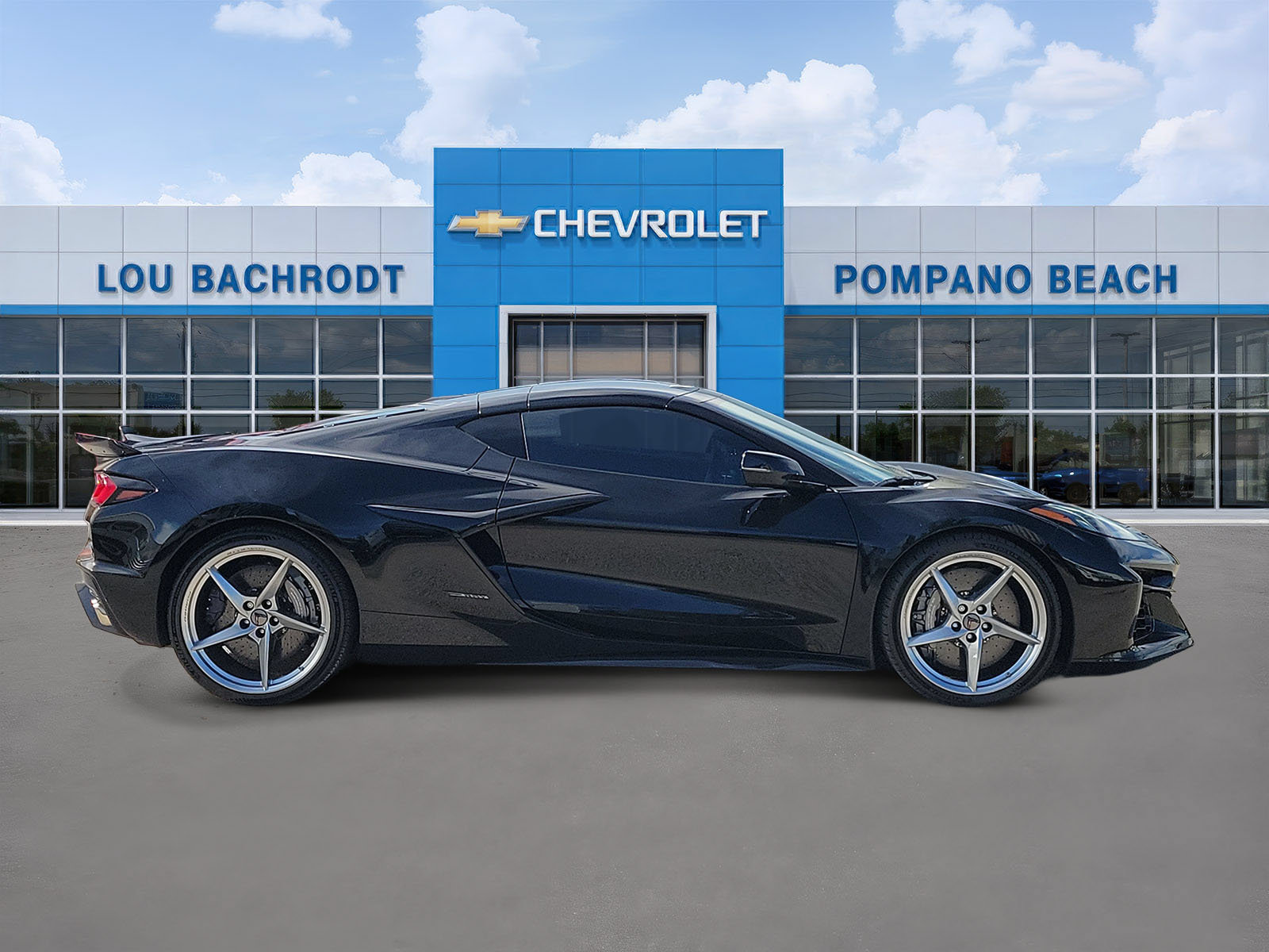 Used 2024 Chevrolet Corvette E-Ray AWD/4WD image 2