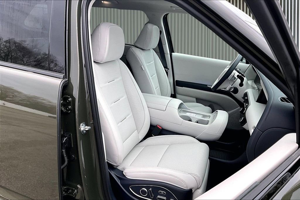 New 2026 Hyundai Palisade Calligraphy image 9