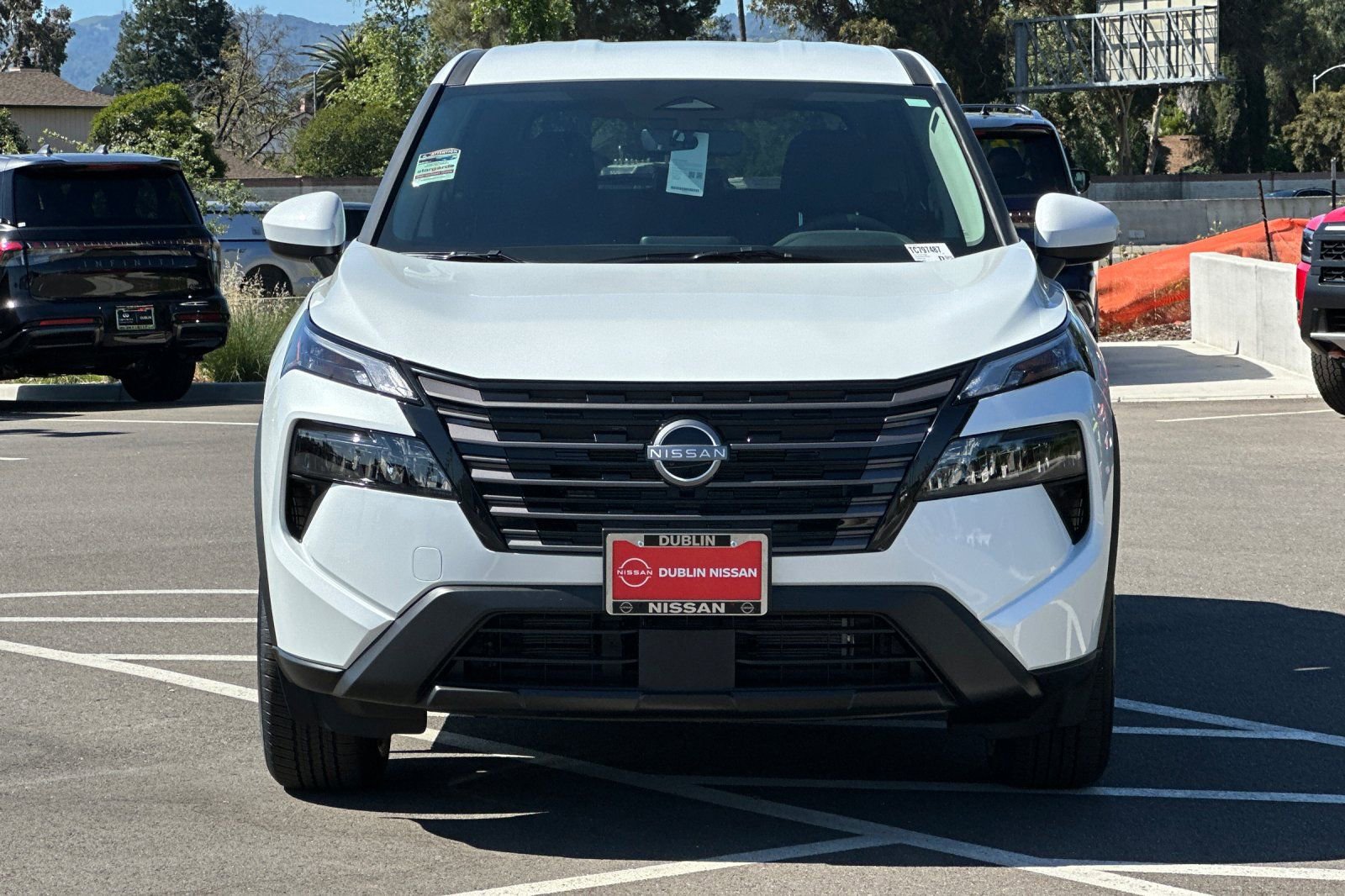 New 2026 Nissan Rogue SV image 9