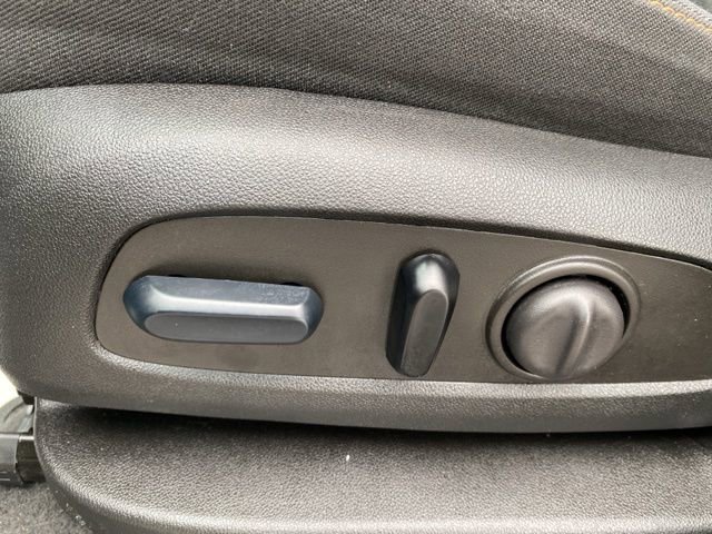 Used 2024 Chevrolet Equinox LT FWD image 16