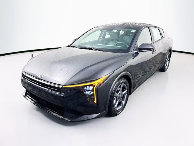 New 2026 Kia K4 LXS image 1