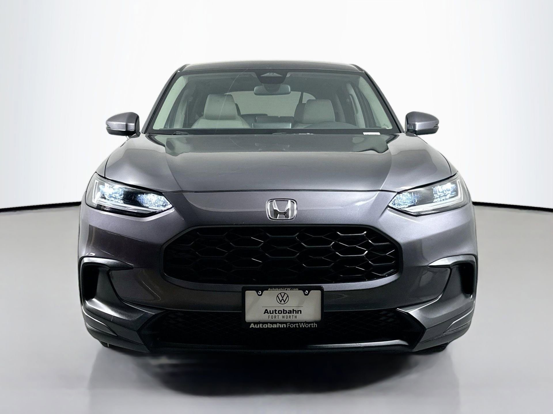 Used 2023 Honda HR-V LX image 2