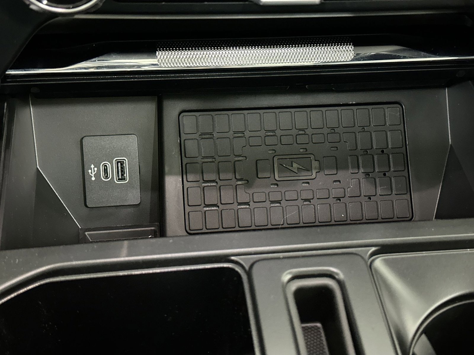 New 2025 Ford F150 Lariat w/ Equipment Group 501A Mid image 30