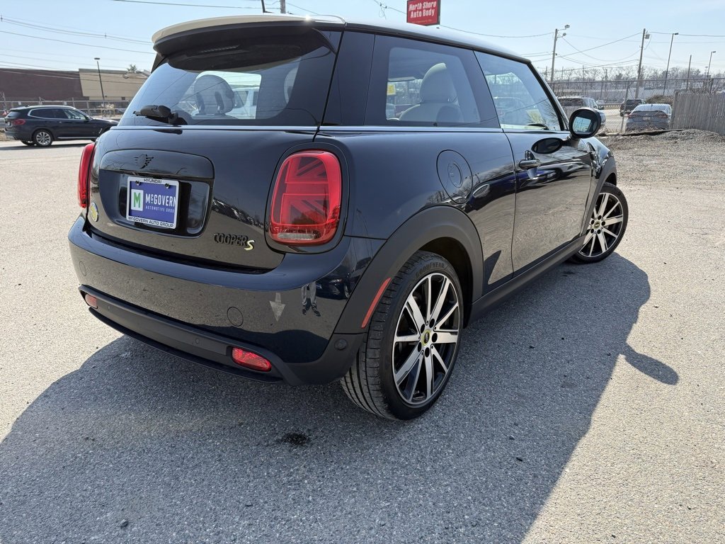 Used 2022 MINI Cooper SE image 10