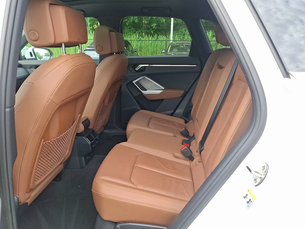 Certified 2025 Audi Q3 2.0T Premium AWD/4WD image 10