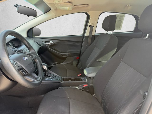 Used 2018 Ford Focus SE FWD image 15
