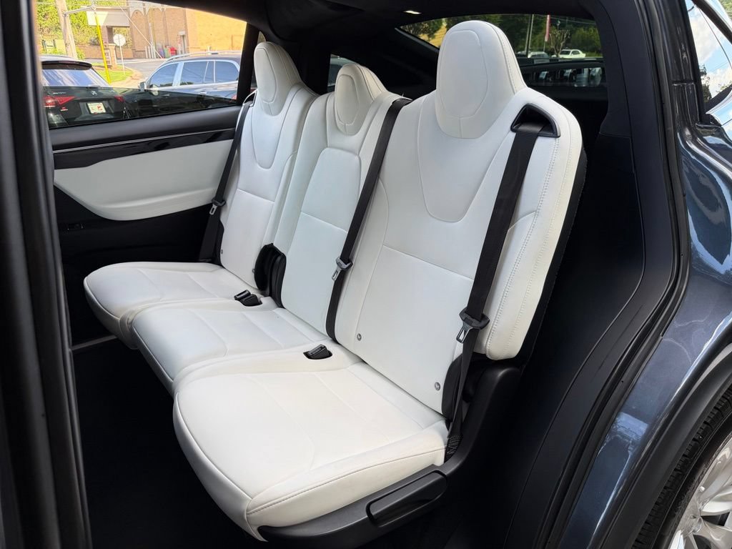 Used 2020 Tesla Model X Long Range AWD/4WD image 27