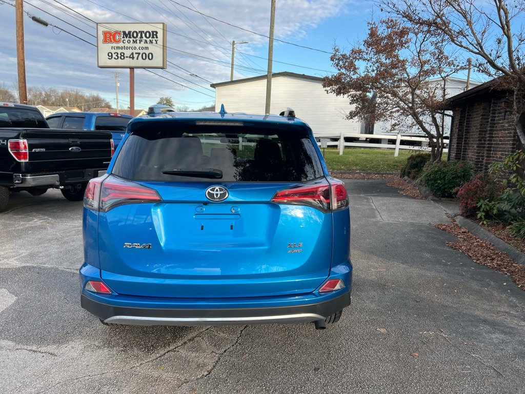 Used 2018 Toyota RAV4 XLE w/ Plus Extra Value Package image 3