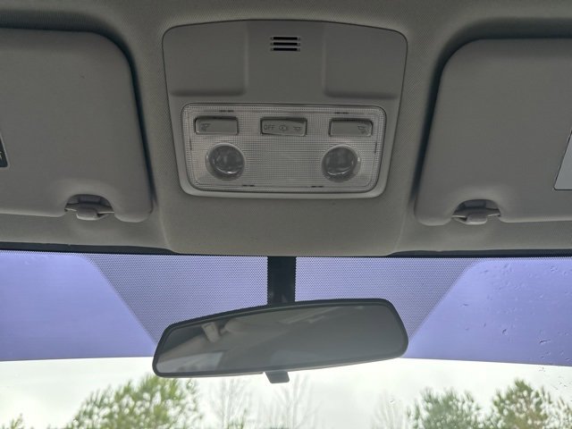 Used 2015 Toyota RAV4 LE image 26