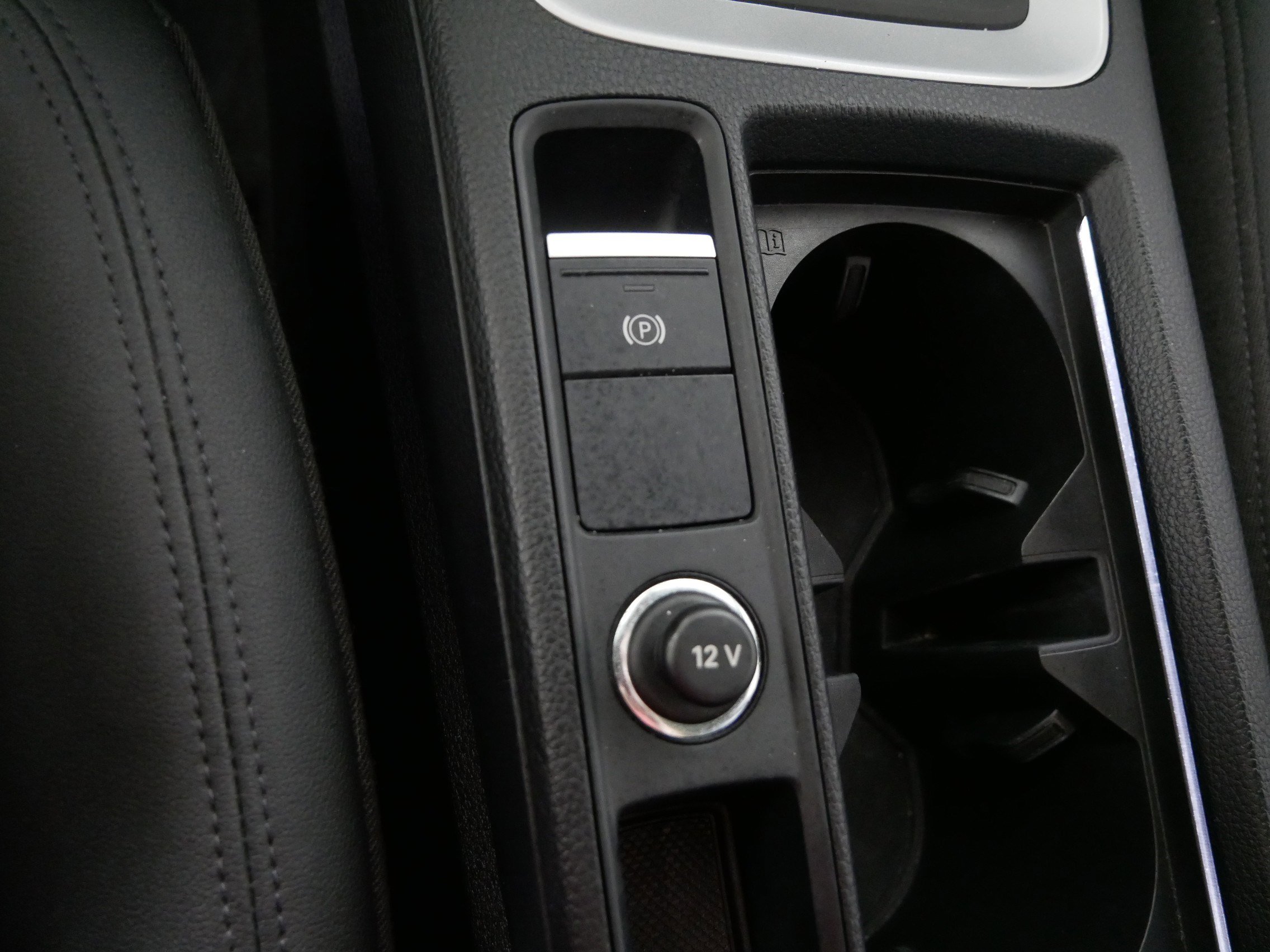 Used 2022 Audi Q3 2.0T Premium Plus w/ Premium Plus Package image 30