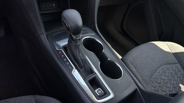 Used 2024 Chevrolet Equinox LT image 28