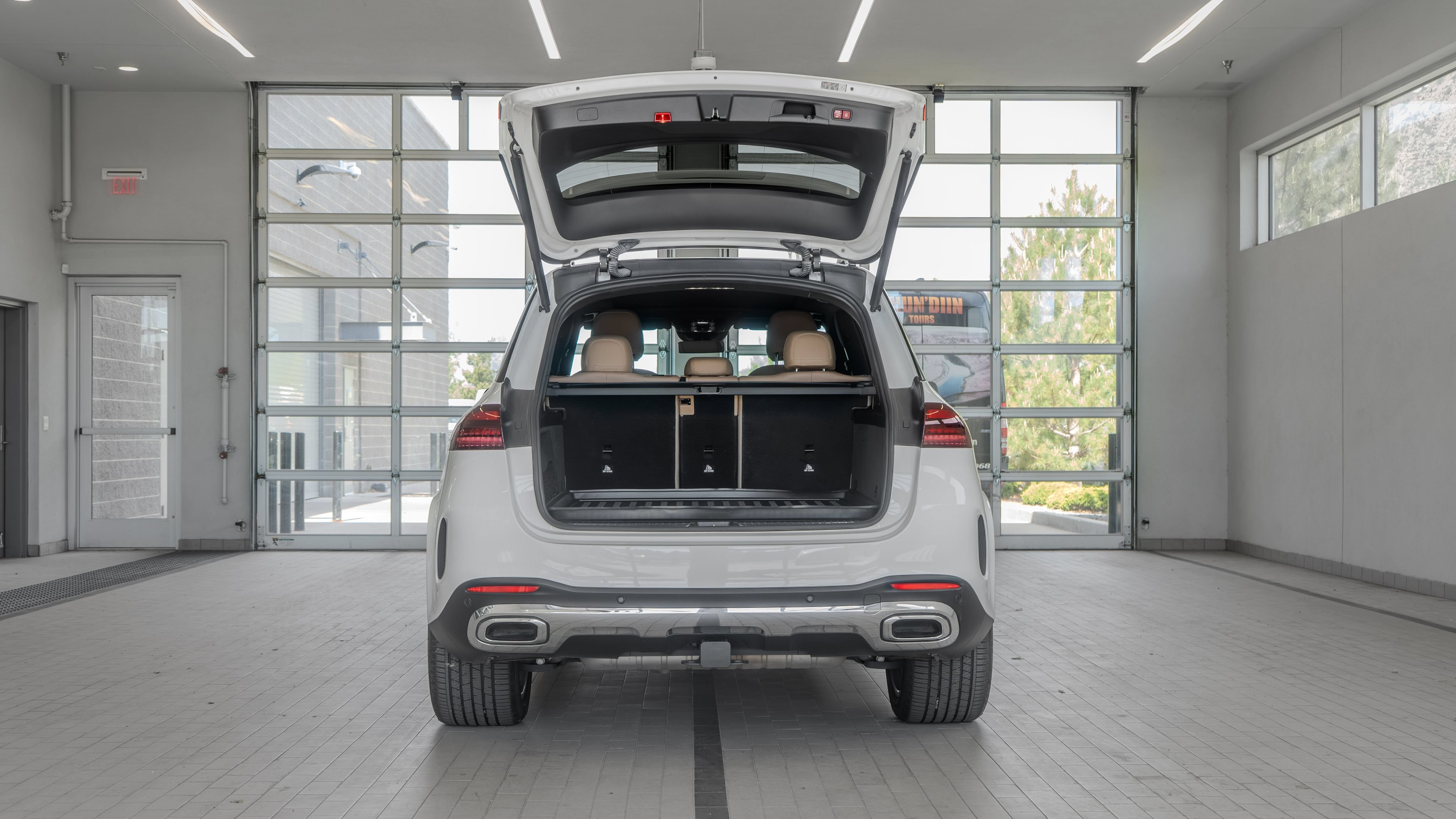 Used 2024 Mercedes-Benz GLE 350 4MATIC image 16