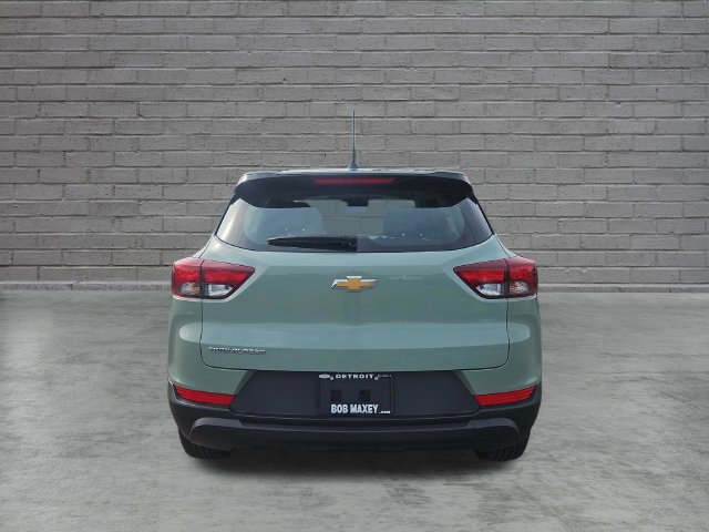 Used 2025 Chevrolet TrailBlazer LS FWD image 4