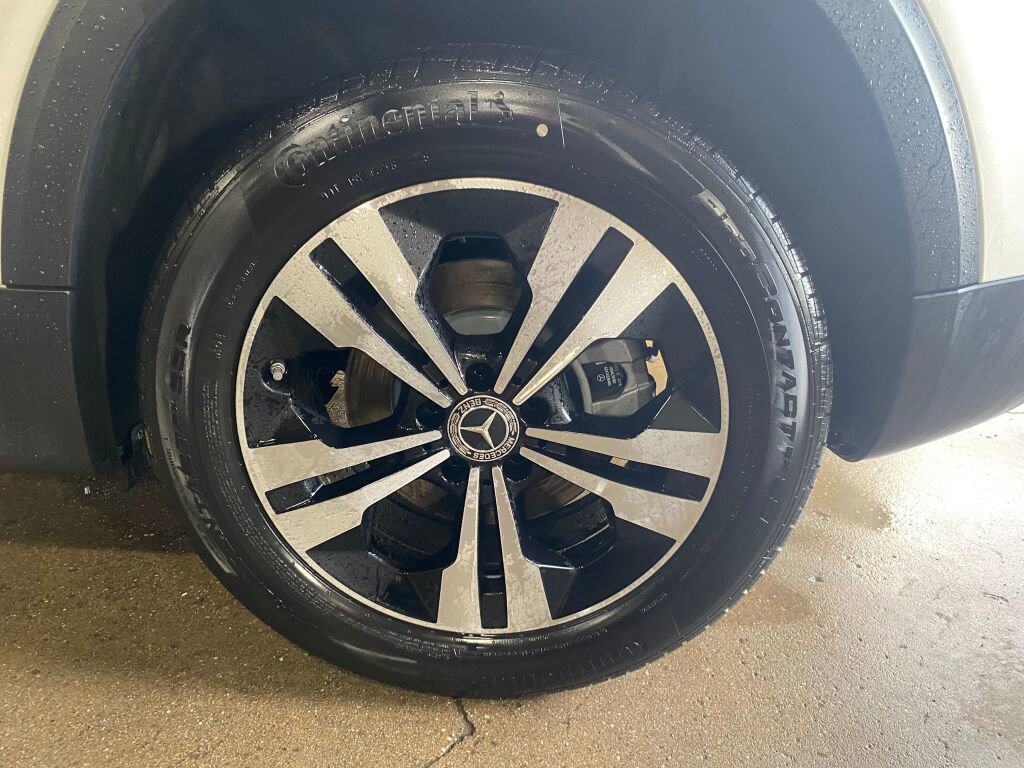 New 2026 Mercedes-Benz GLB 250 4MATIC image 23