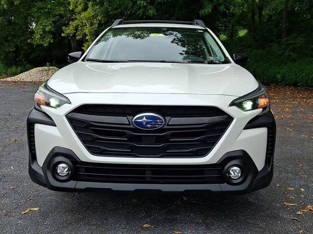 Used 2023 Subaru Outback Onyx Edition AWD/4WD image 2