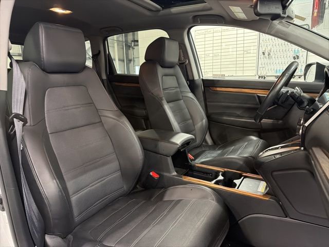 Used 2020 Honda CR-V Touring image 19