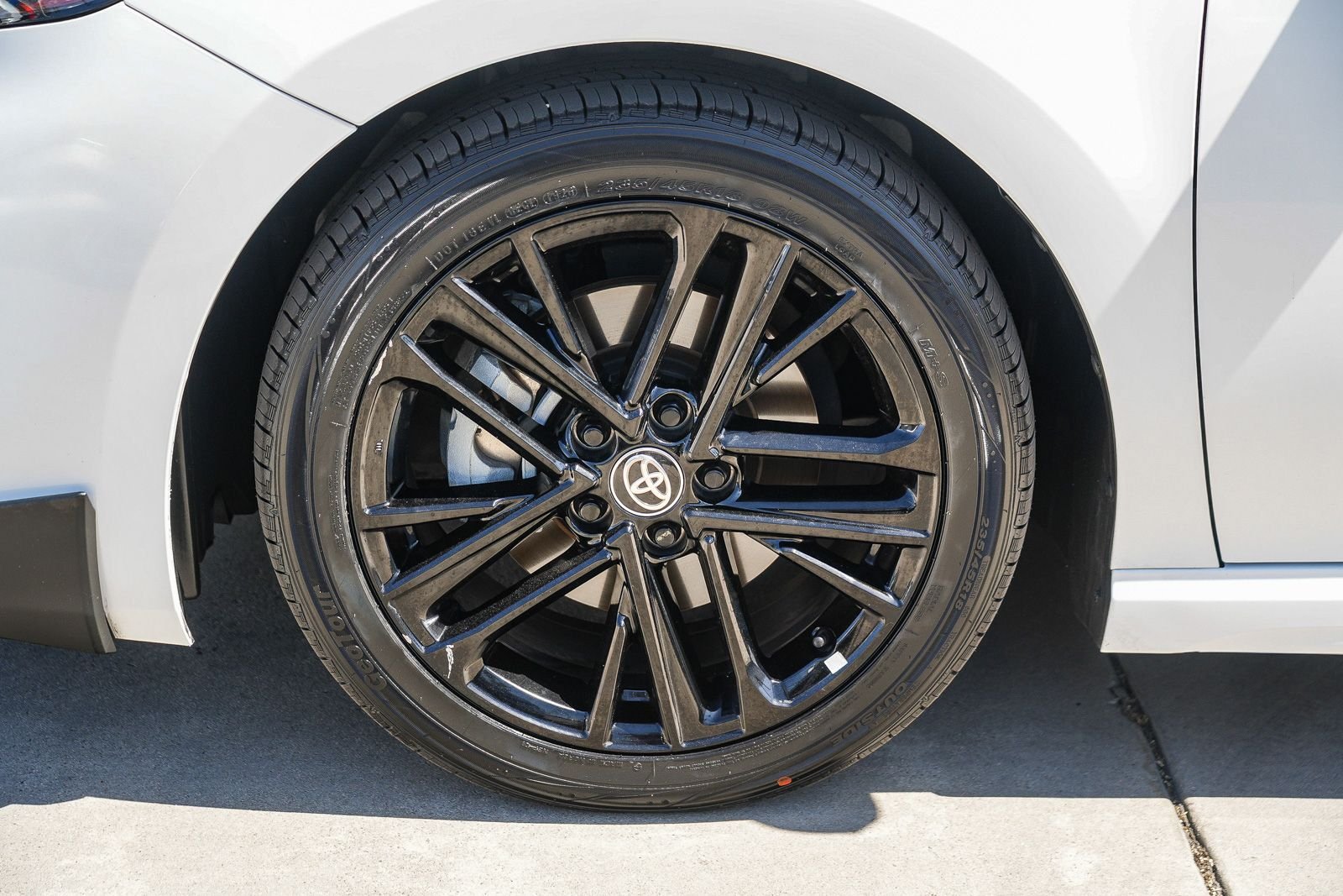Certified 2025 Toyota Camry SE FWD image 11