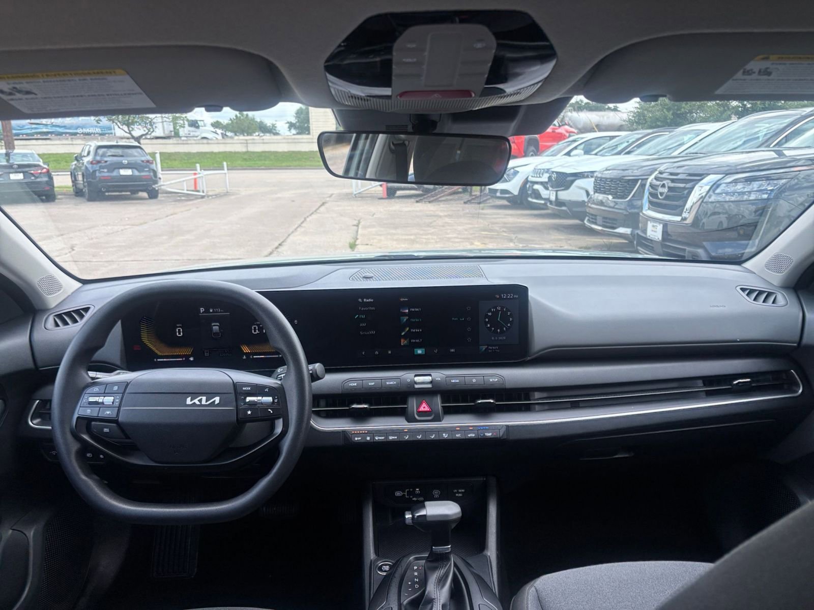 Used 2025 Kia K4 FWD image 32