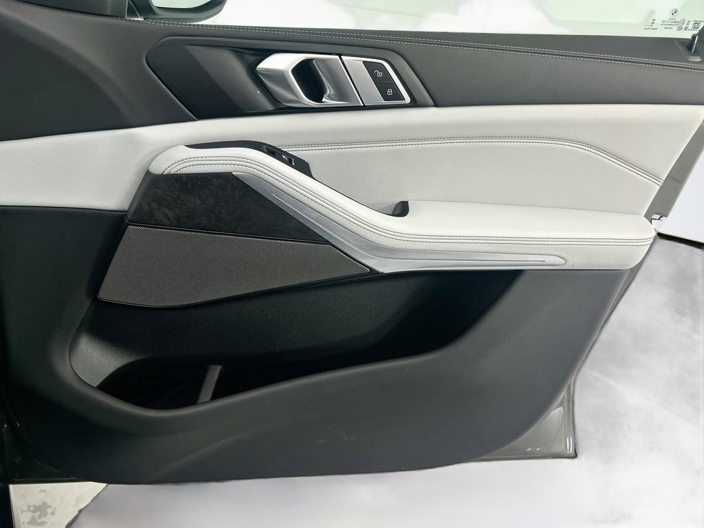 Certified 2026 BMW X5 sDrive40i RWD image 24